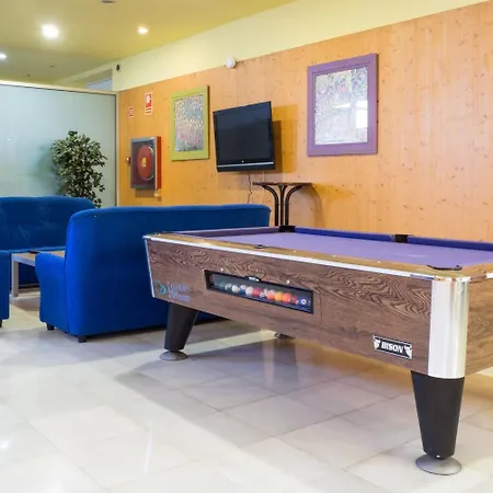 Hotel Bezana Santa Cruz De Bezana