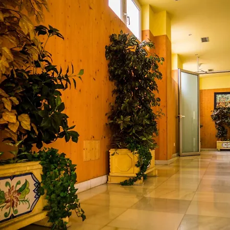 Hotel Bezana