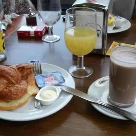 Bezana Hotel 3*