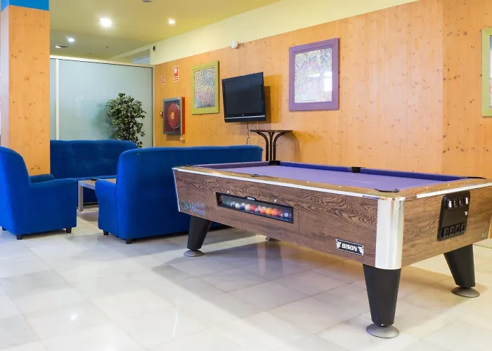 Hotell Bezana Santa Cruz De Bezana